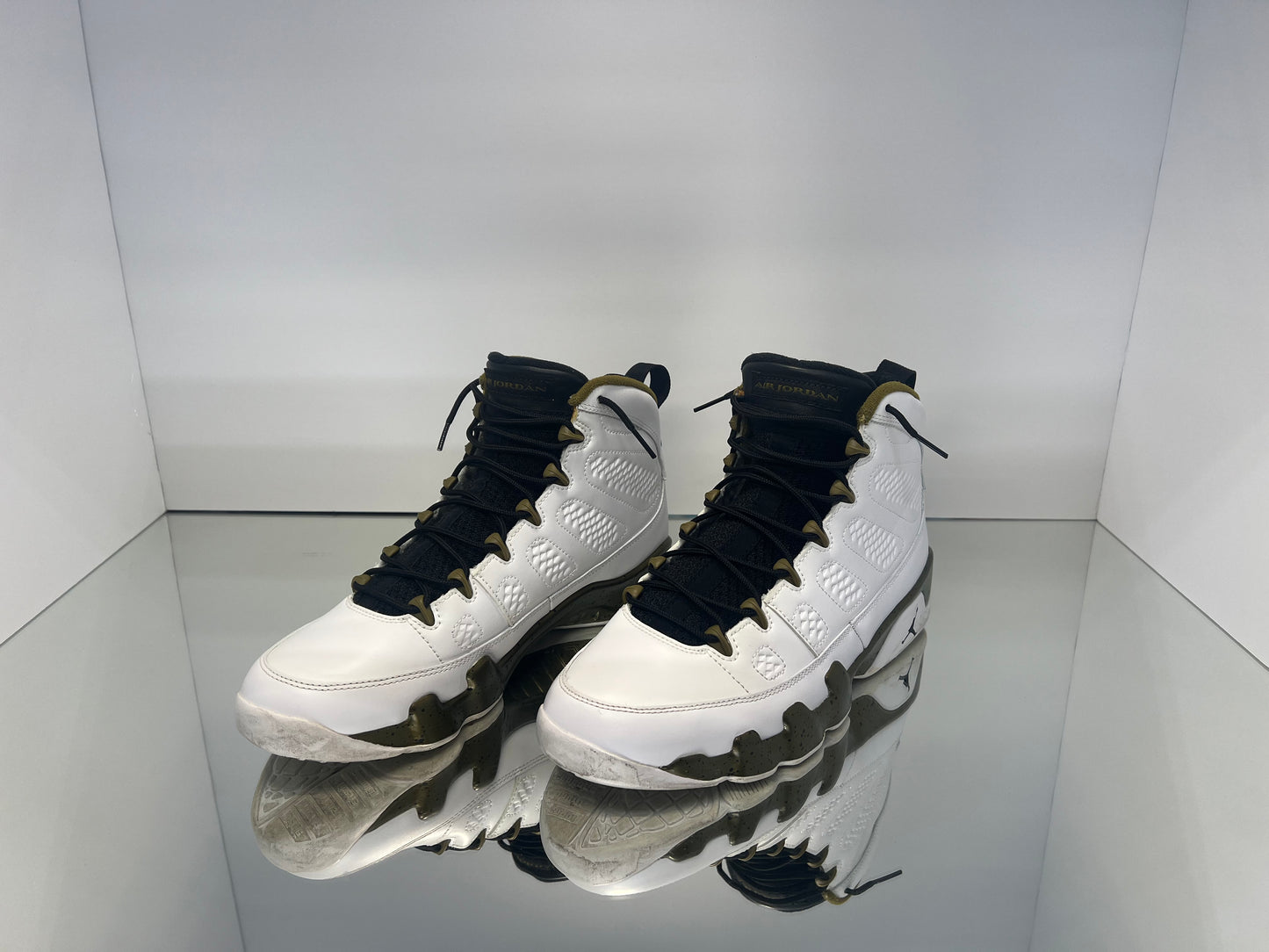 Air Jordan 9 ‘Statue’ [Used]