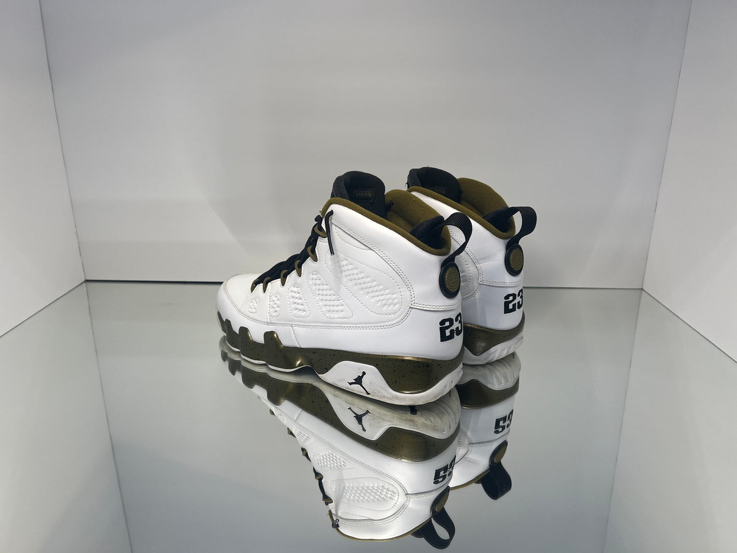 Air Jordan 9 ‘Statue’ [Used]