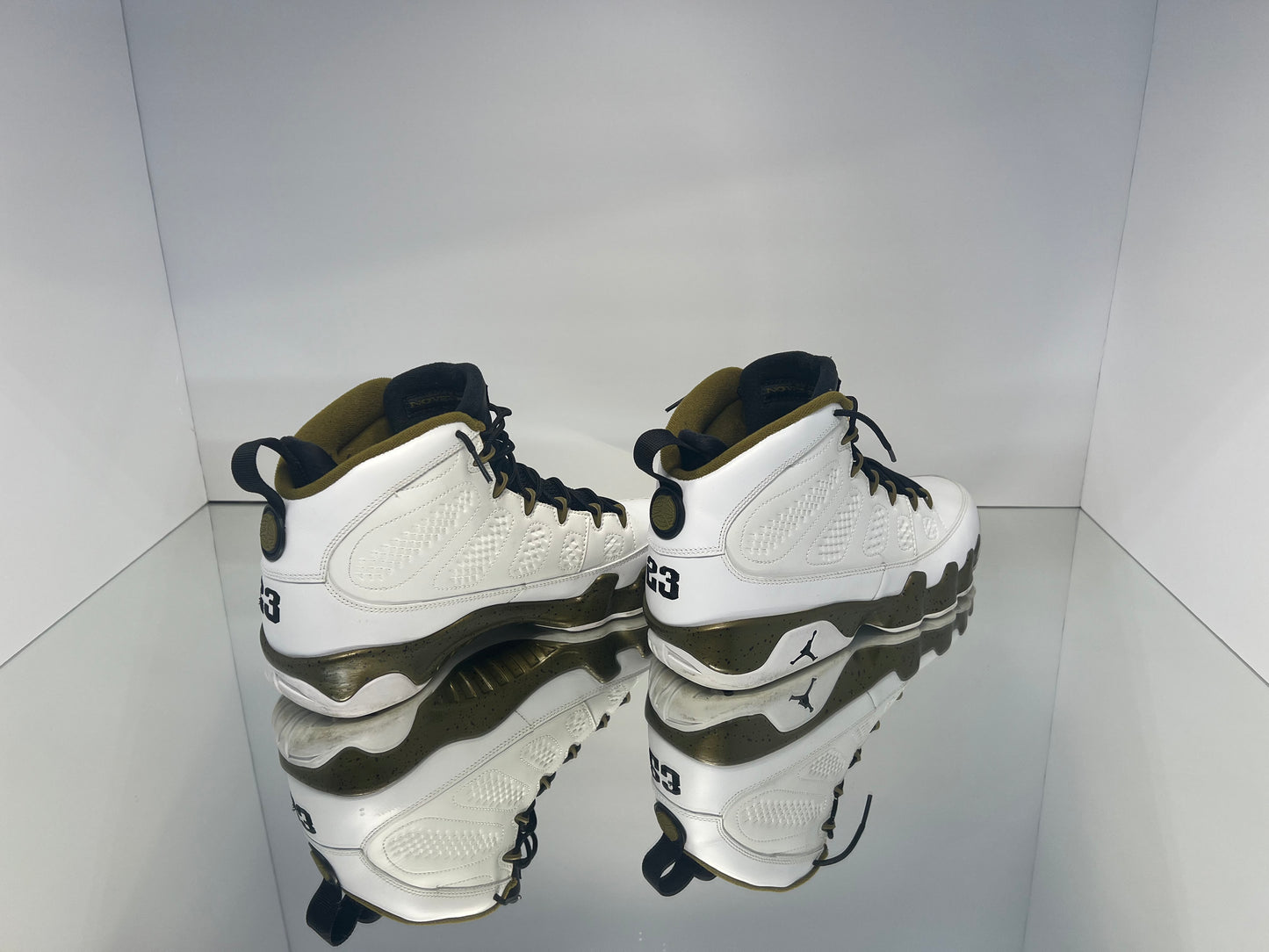 Air Jordan 9 ‘Statue’ [Used]